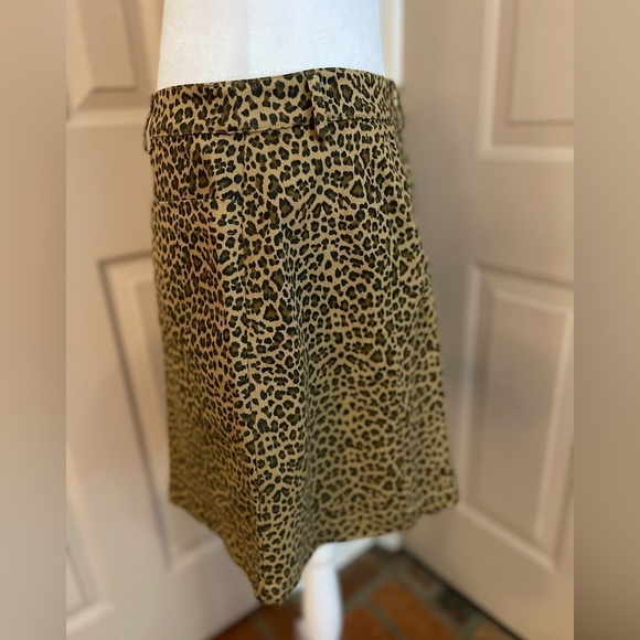 Hyfve zip front leopard print mini skirt w/pockets size L. - Picture 7 of 8